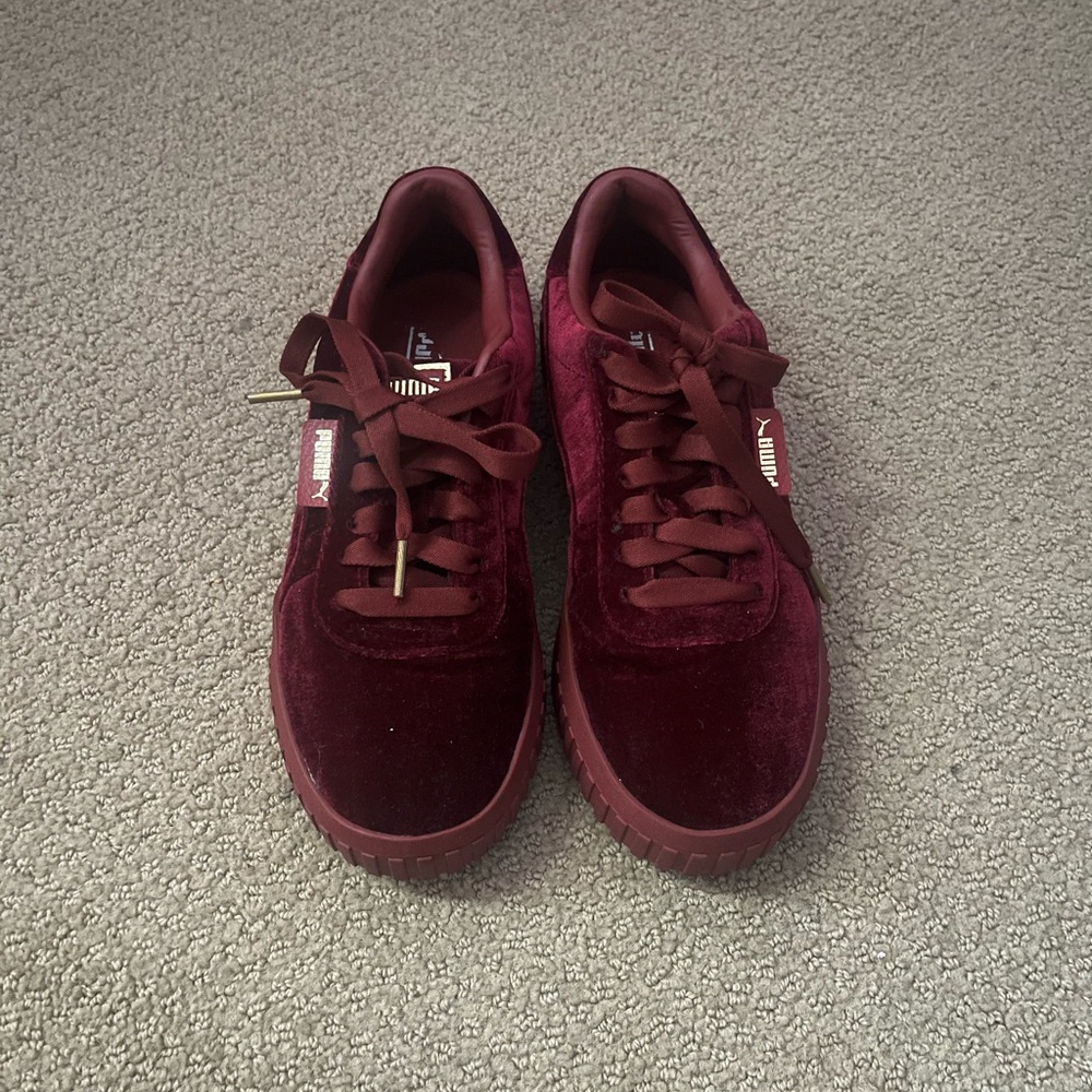 Puma Maroon Velvet Sneakers